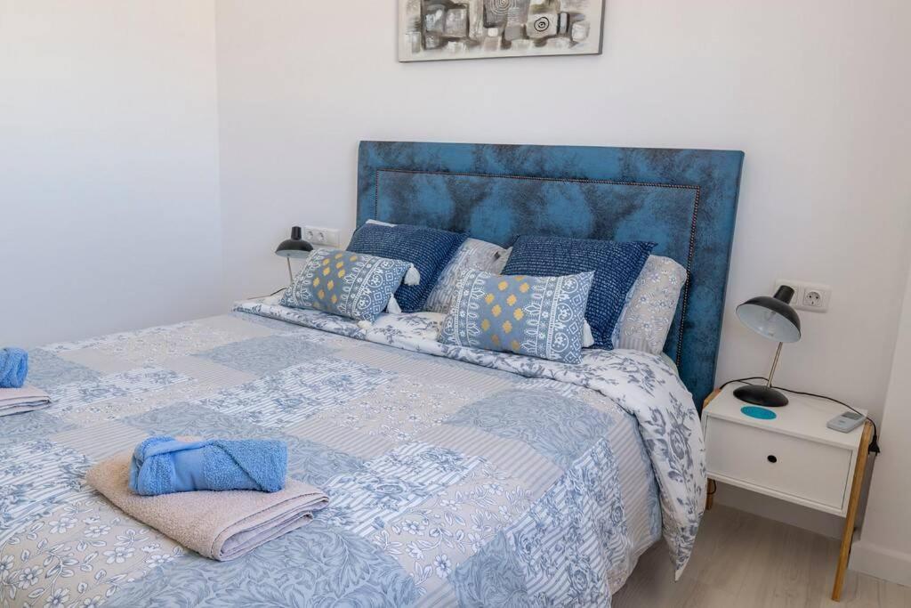 Casa Lilly-Rose, A Beautiful 3 Bedroom Detached Villa A Short Walk To The Villamartin Plaza & Golf Course 外观 照片