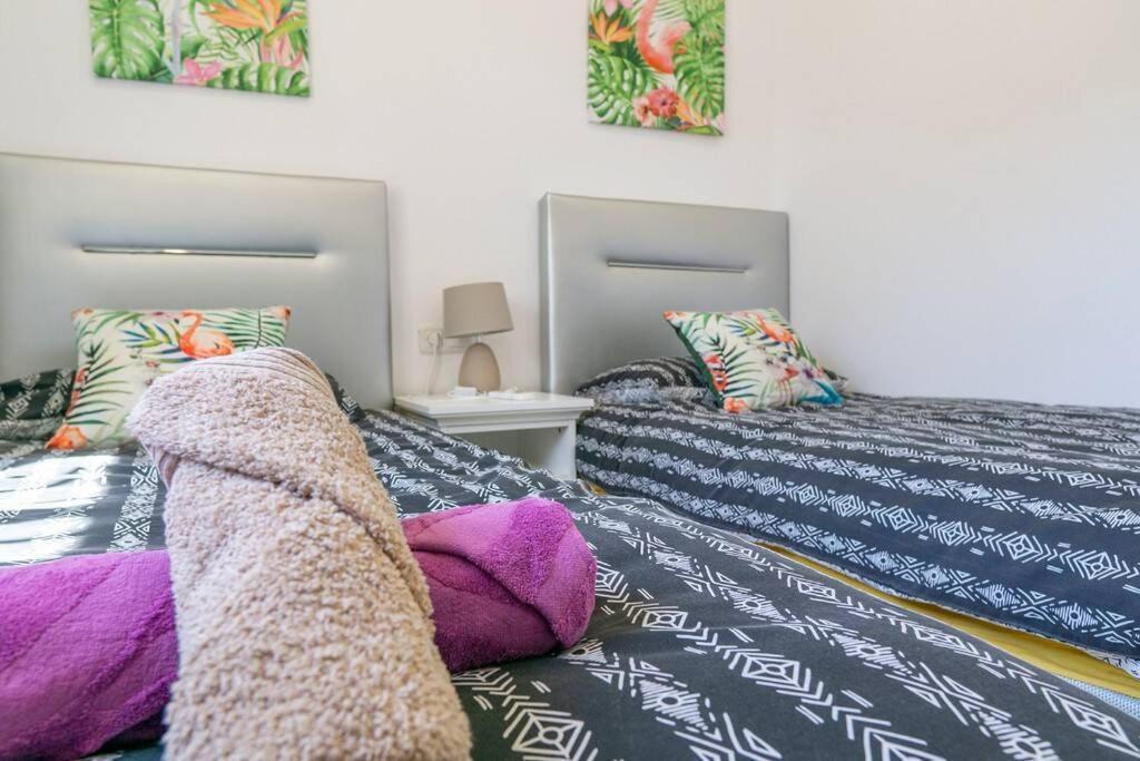 Casa Lilly-Rose, A Beautiful 3 Bedroom Detached Villa A Short Walk To The Villamartin Plaza & Golf Course 外观 照片