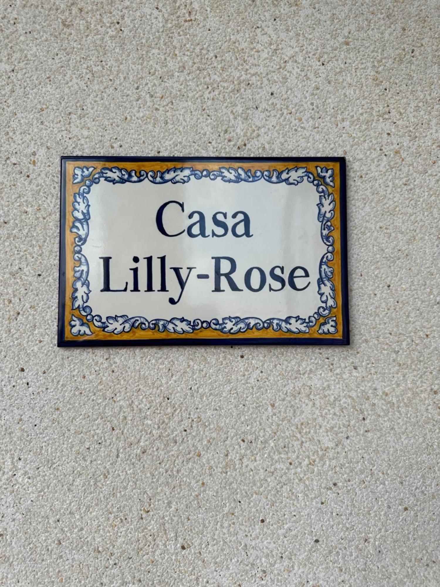 Casa Lilly-Rose, A Beautiful 3 Bedroom Detached Villa A Short Walk To The Villamartin Plaza & Golf Course 外观 照片