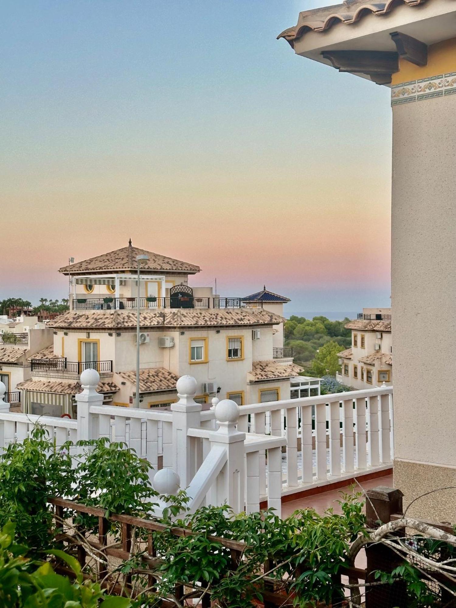 Casa Lilly-Rose, A Beautiful 3 Bedroom Detached Villa A Short Walk To The Villamartin Plaza & Golf Course 外观 照片
